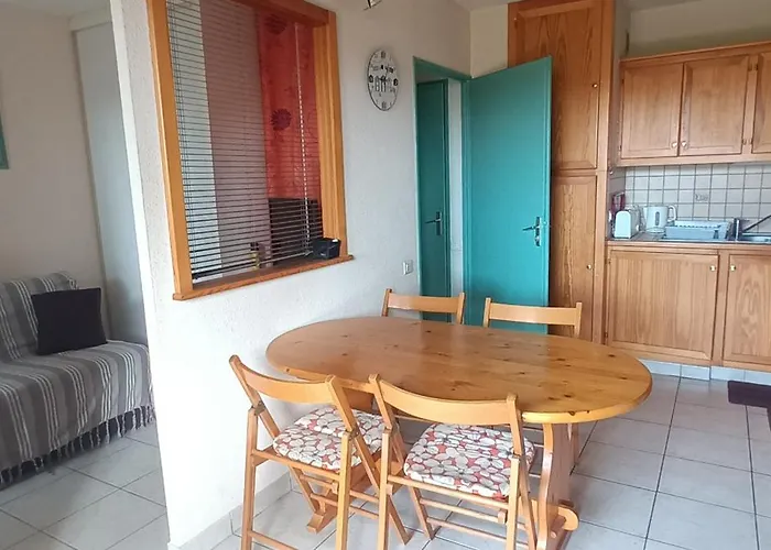 Hébergement de vacances Hameau Du Rivage Maison En Duplex En Rez De Jardin, Avec Piscine , Proche Plage, Parking Privatif Saint-Cyprien (Pyrenees-Orientales)