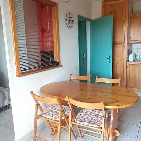 Prázdninový dům Hameau Du Rivage Maison En Duplex En Rez De Jardin, Avec Piscine , Proche Plage, Parking Privatif Saint-Cyprien (Pyrenees-Orientales)